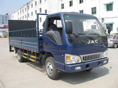 單橋桶裝垃圾車 高效環保的城市環衛解決方案